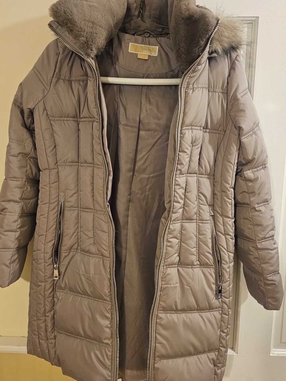 Michael Kors Small Women's Long Quilted Puffer Coat with Fur-Trim Hood - Taupe